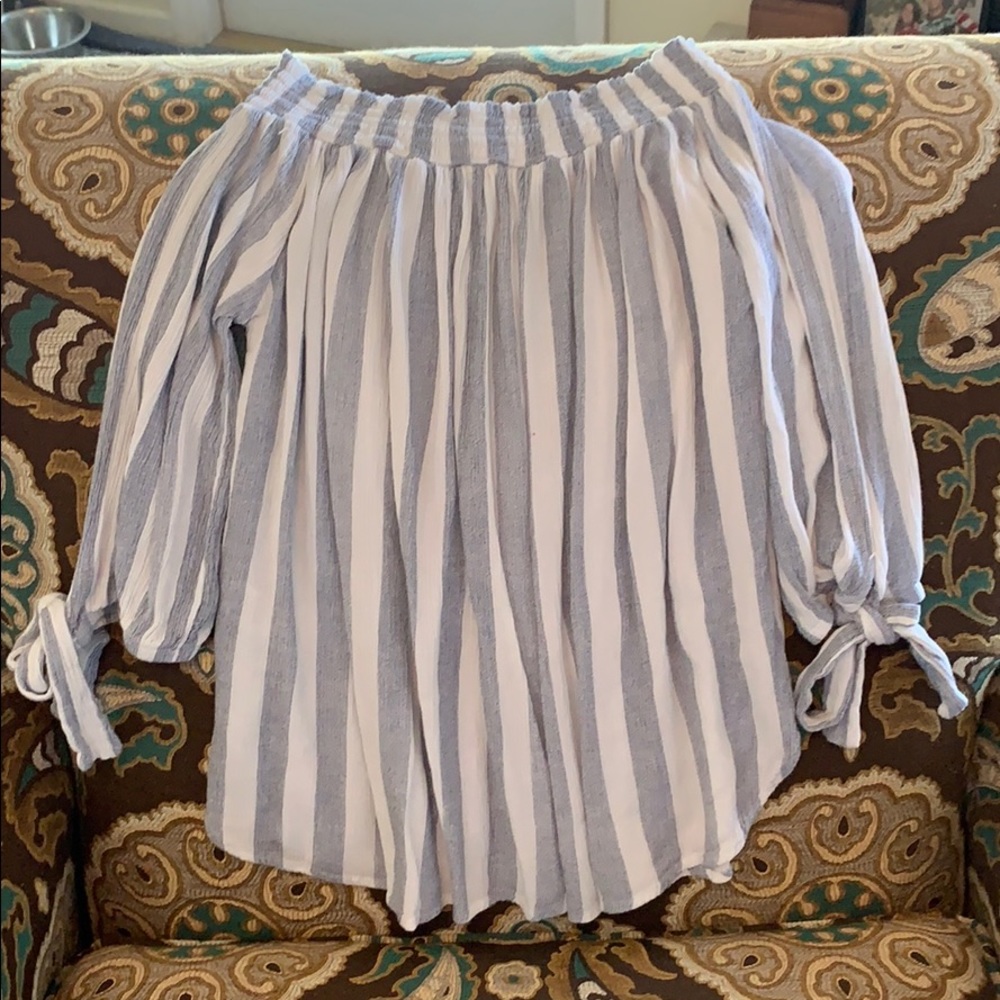Counter parts cold shoulder linen shirt